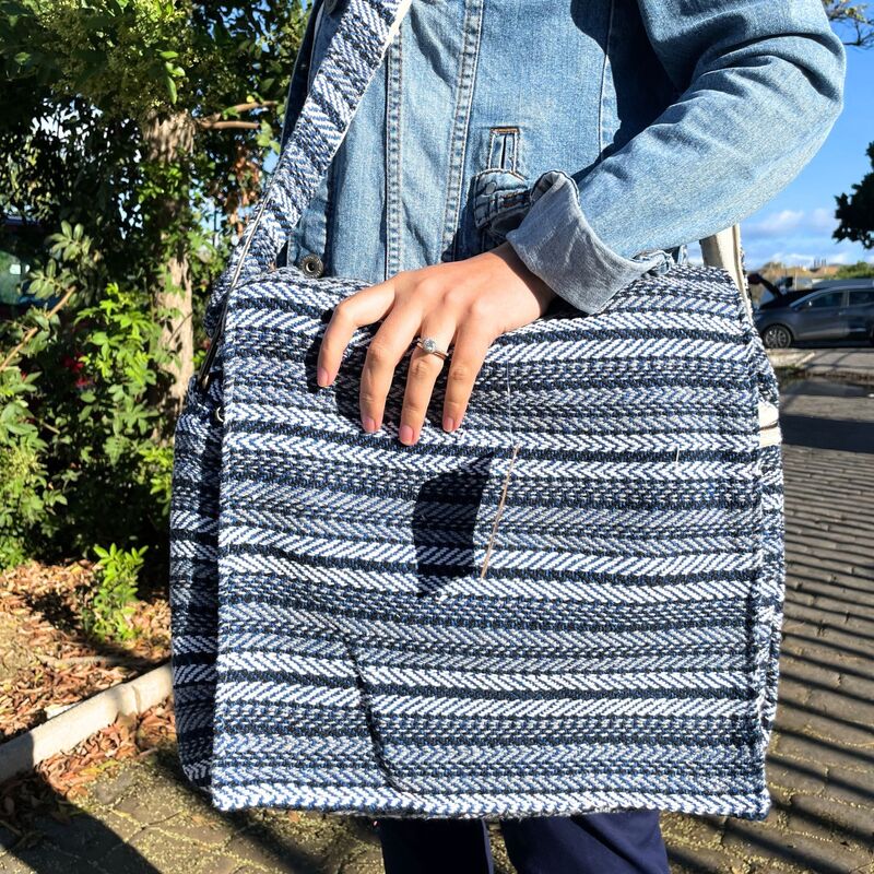 Soft Banjar Laptop Bag - Blue Stripes